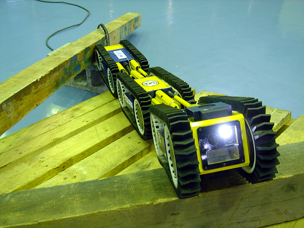 レスキューロボットは二次災害から人を守る！ 知って得する雑学集